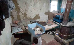Kastamonu’da yaşlı vatandaş baygın halde bulundu, kedileri sahipsiz kaldı