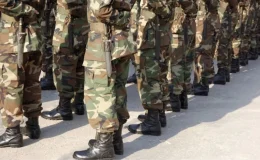 Zorunlu askerlik devam edecek mi? Bakan Güler, tartışmalara noktayı koydu