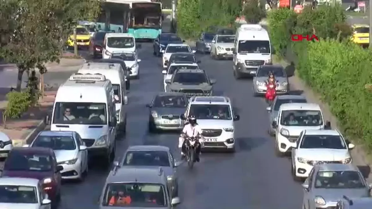 Antalya’da Eğitim Yılı Trafik Sorunlarıyla Başladı