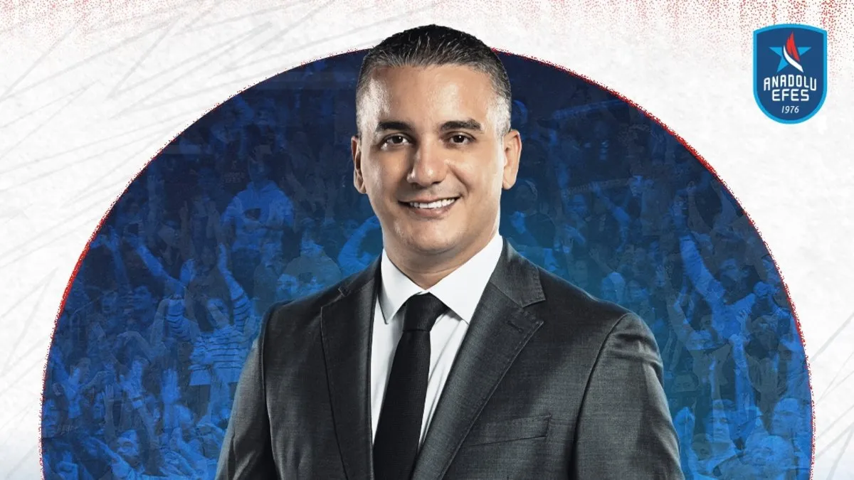 Anadolu Efes’te sportif direktörlük görevine İsmail Şenol getirildi