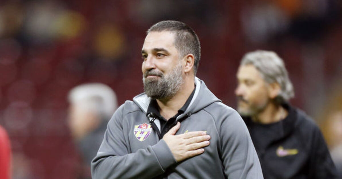 Arda Turan: Hayallerimizi bile kısıtlayıp tepki koyuyorlar