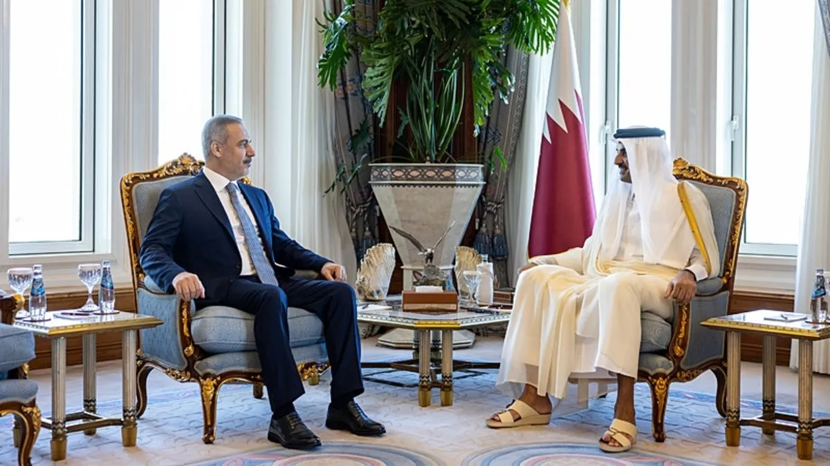 Bakan Fidan Katar Emiri Şeyh Temim bin Hamed Al Thani ile bir araya geldi