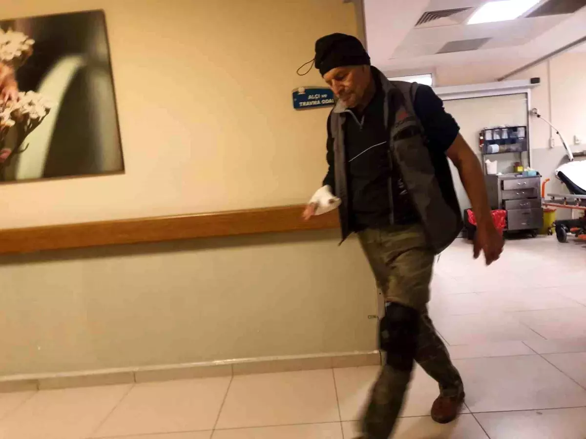 İnegöl’de Yaşlı Adam Elini Kesti