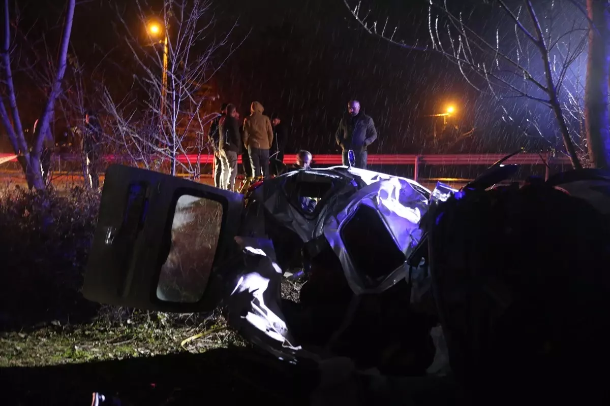 Tokat’ta Trafik Kazası: 3 Ölü